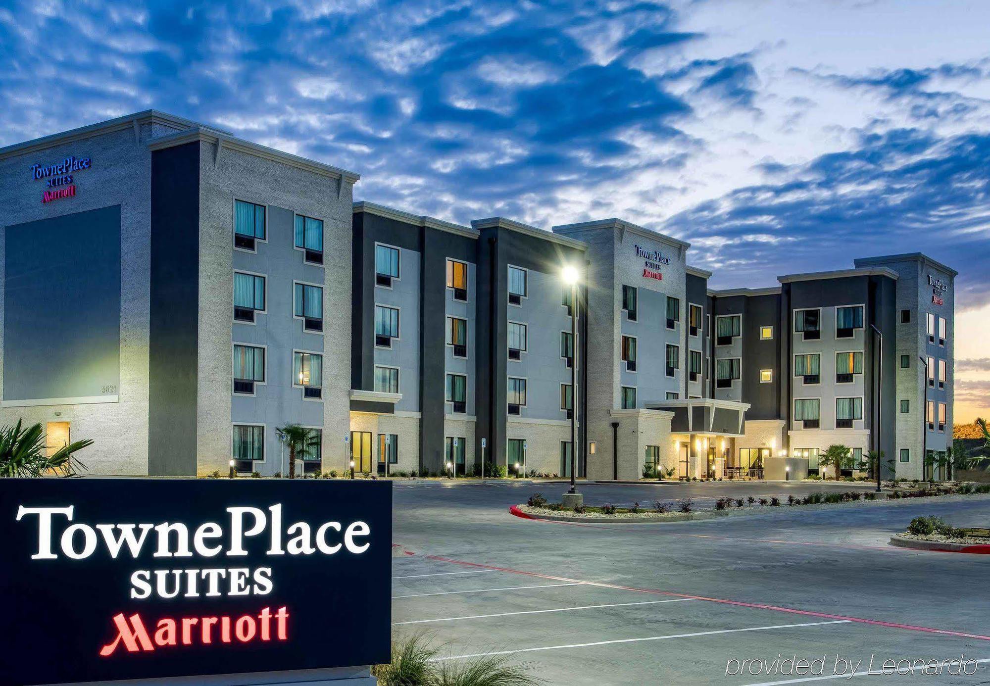 Towneplace Suites By Marriott Waco South Exteriér fotografie